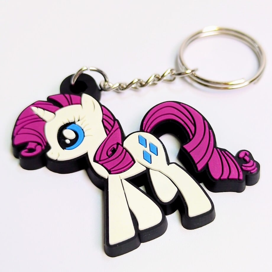 送料無料！ ★ラバーキーホルダー★ 〘159〙【 My Little Pony（ マイリトルポニー ）】ラリティ（ユニコーンの女の子） 〚アメリカン雑貨 アメトイ〛