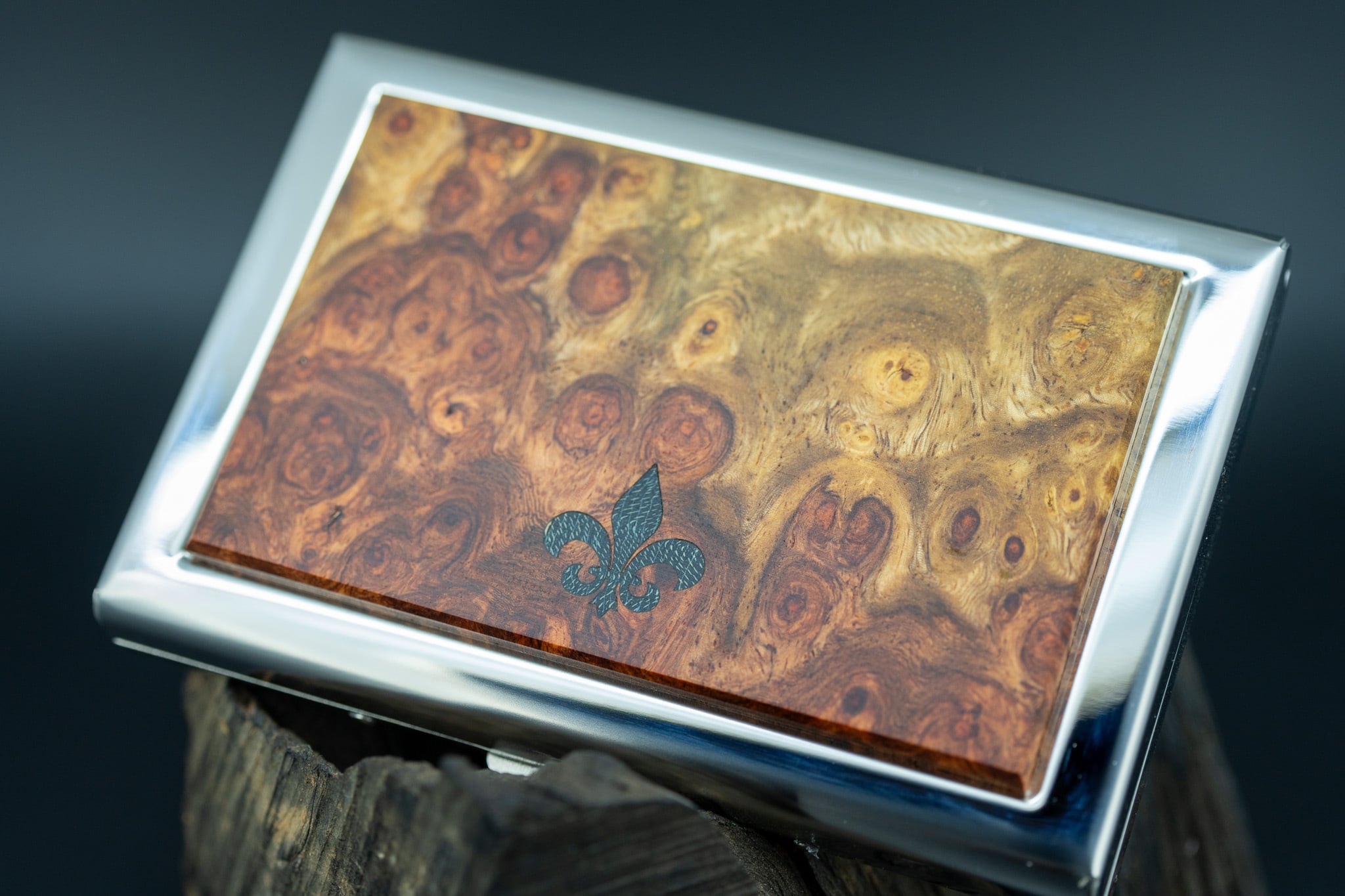 ※【朱色の銘木】 花梨紅白 カードケース silver フルールドリス