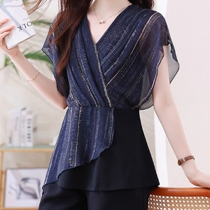 【送料無料】 カットソー ブラウス トップス シアー ロング丈 チュニック ゆったり 半袖 フレア袖 フレアスリーブ Vネック Aライン フレア プルオーバー フリル 透け感 シースルー 薄手生地 しましま ストライプ柄 シンプル カジュアル 大人 上品 コンサバ エレガント シック オフィスカジュアル OL 通勤 オフィス ビジネス 夏 30代 40代 女性用 レディース 着回し デイリーユース 普段使い ファッション バイカラー コーデ スタイル 楽ちん 定番アイテム 着痩せ 垢抜け