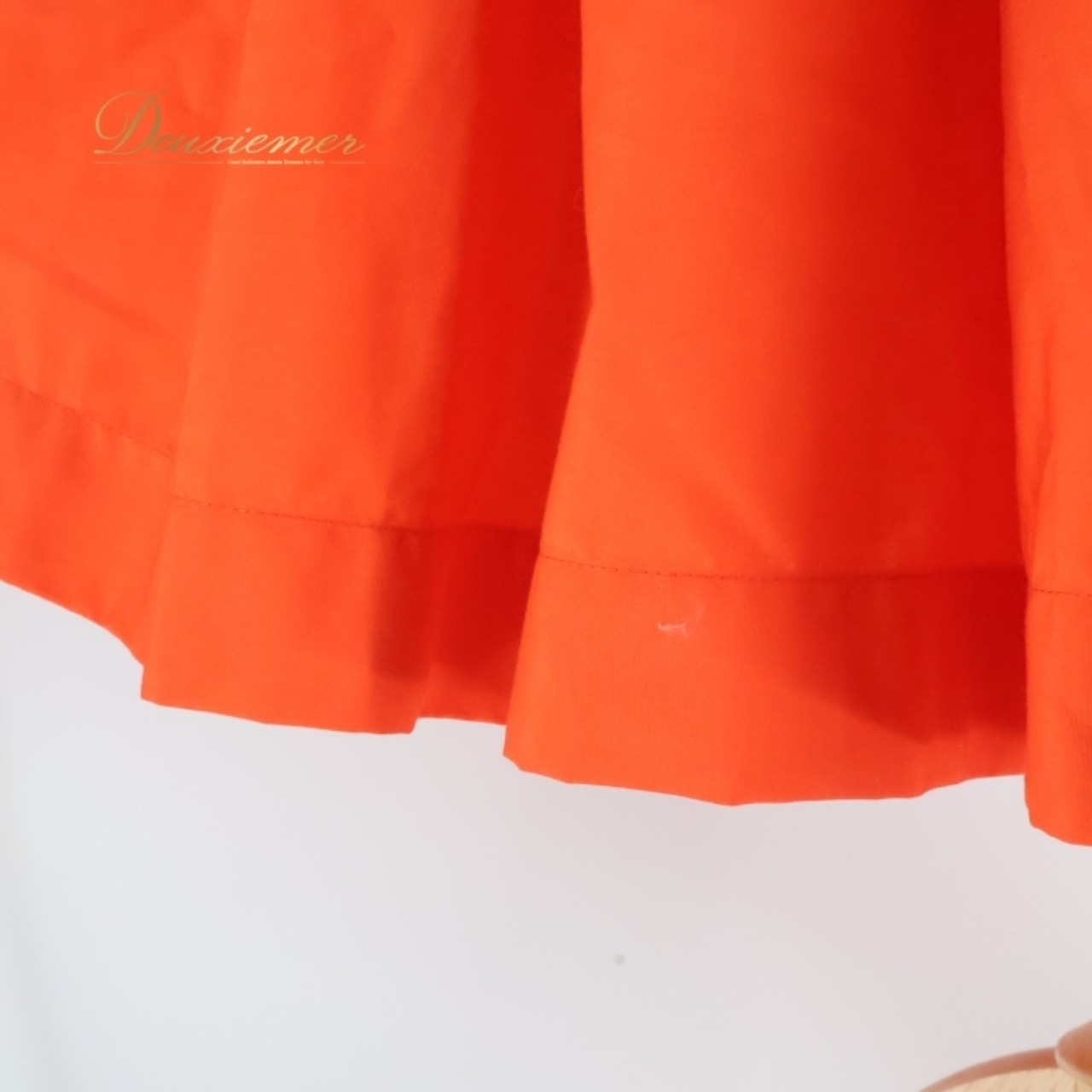 フラダンス 衣装 パウスカート オレンジ系 無地 シンプル シングル スカート セット 華やか 鮮やか かわいい おしゃれ ハワイアン アロハ フラ ダンス レッスン 練習 橙 軽やか ふんわり フレア 明るい ダンスウェア フェスティバル 舞台 リゾート