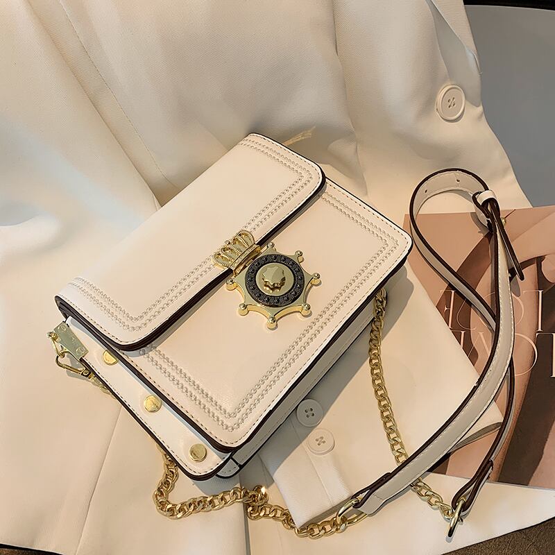 サマーチェーン ワンショルダーレッド 夏物 スクウェア メッセンジャーバッグ Tiancai_Wing_Bag49938092130