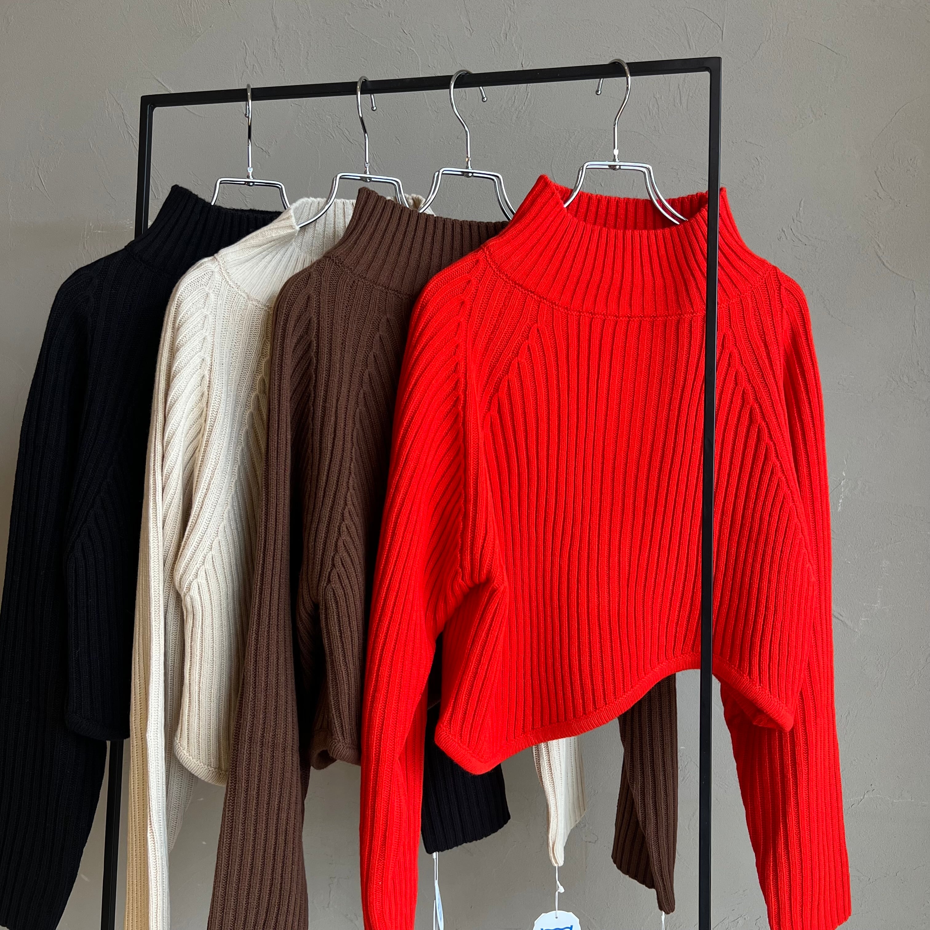 ante aciem 】アシンメトリーショート丈ニット | valance 福井