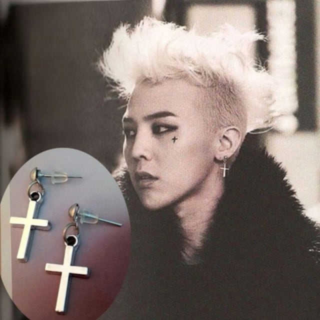 送料無料 ピアス レディース メンズ 男女共用 十字架 クロス スタッドピアス シルバー 可愛い BIGBANG G-DRAGON 格安 安い 韓国  個性的 [A00025] favoriteselect