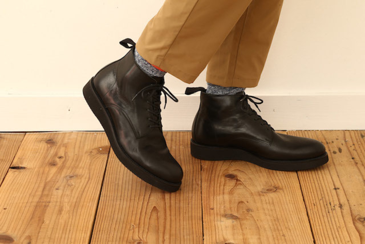 PLAIN TOE CHUKKA (WEDGE SOLE)