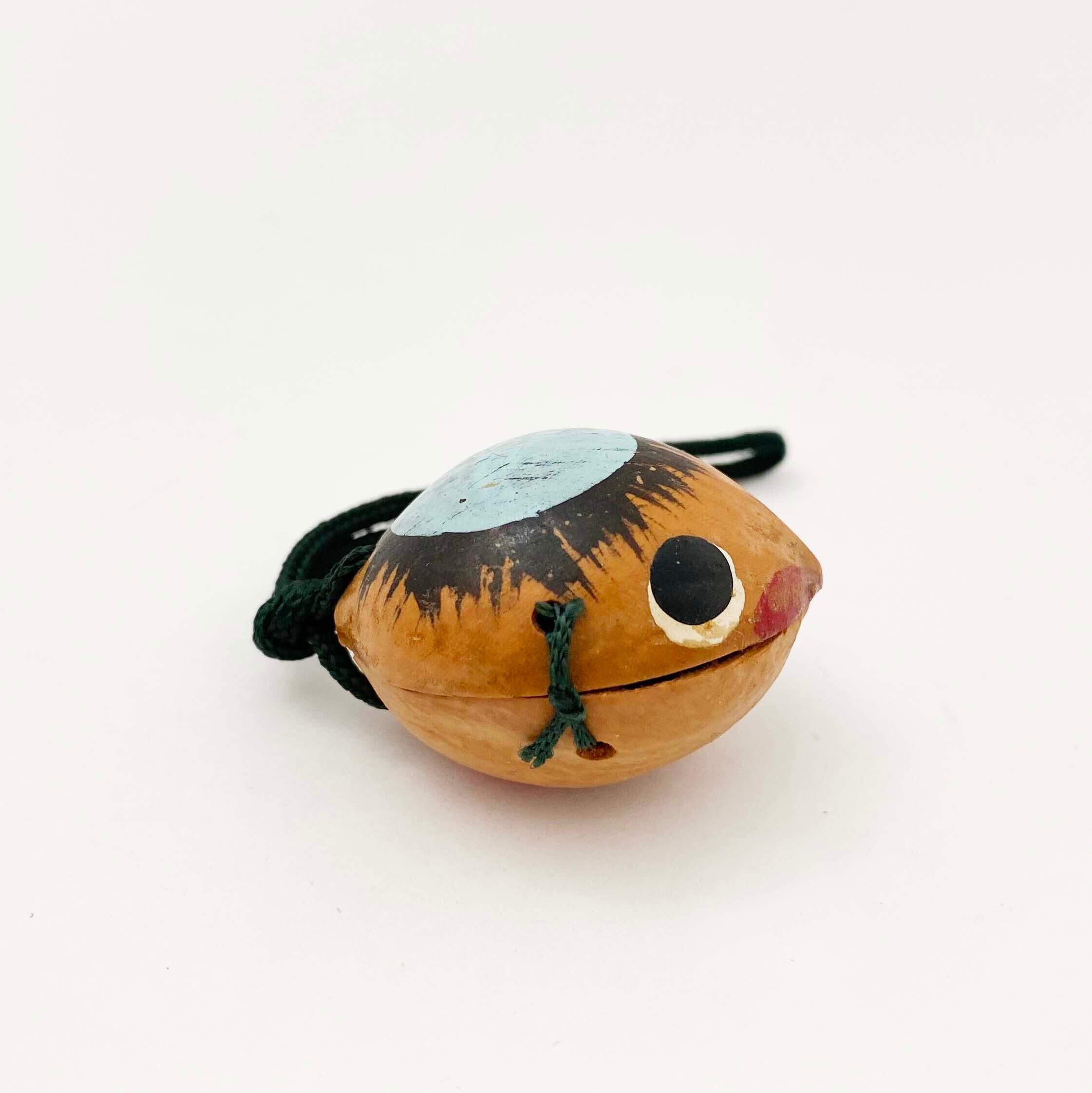 カッパの鈴根付け