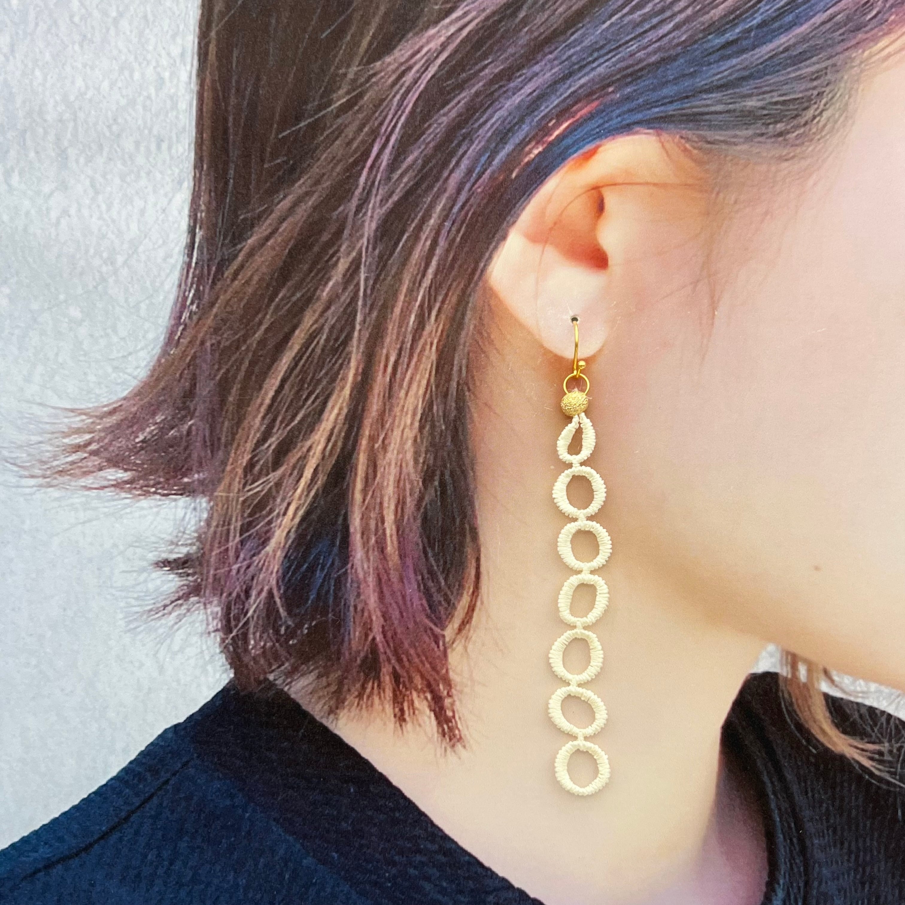 Keiju（妖精）シリーズ 生成り色にゴールドパーツ1（ケイユとは