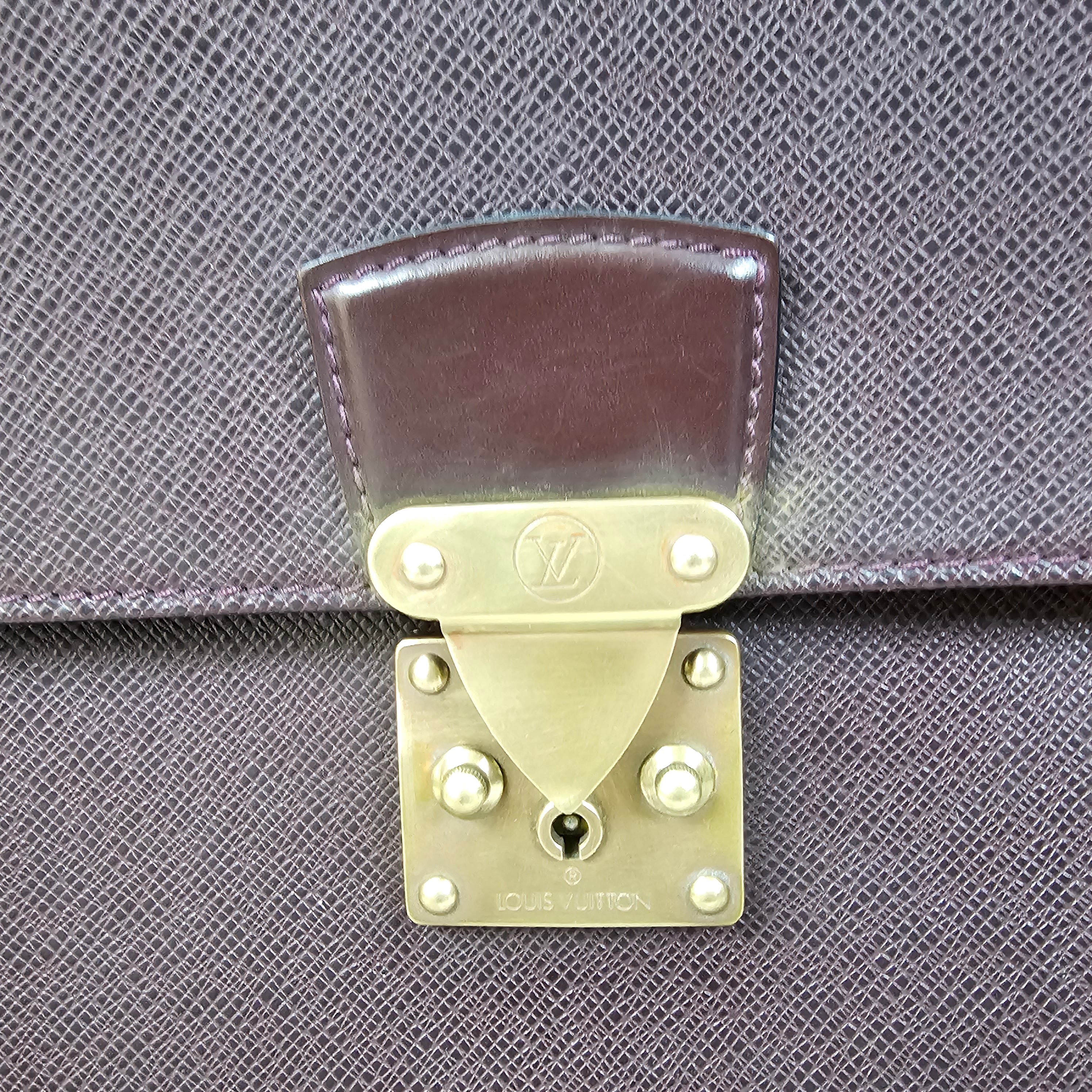 プ*ん様 LOUIS VUITTON ルイヴィトン モスコバ タイガ ビジネスバ 楽天市場】LOUIS VUITTON ルイ ヴィトン タイガ セルヴィエット