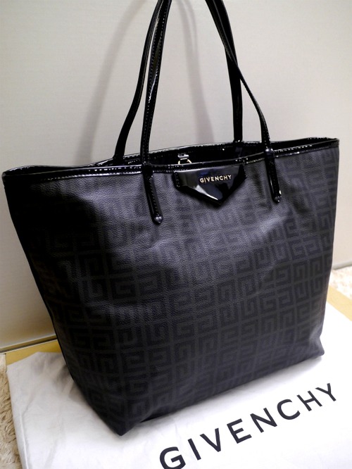 レア美品★GIVENCHY ジバンシィ アンティゴナ ユニセックス A4対応ビジネス可 レザー トート バッグ★ アンティゴナから希少なトートモデル