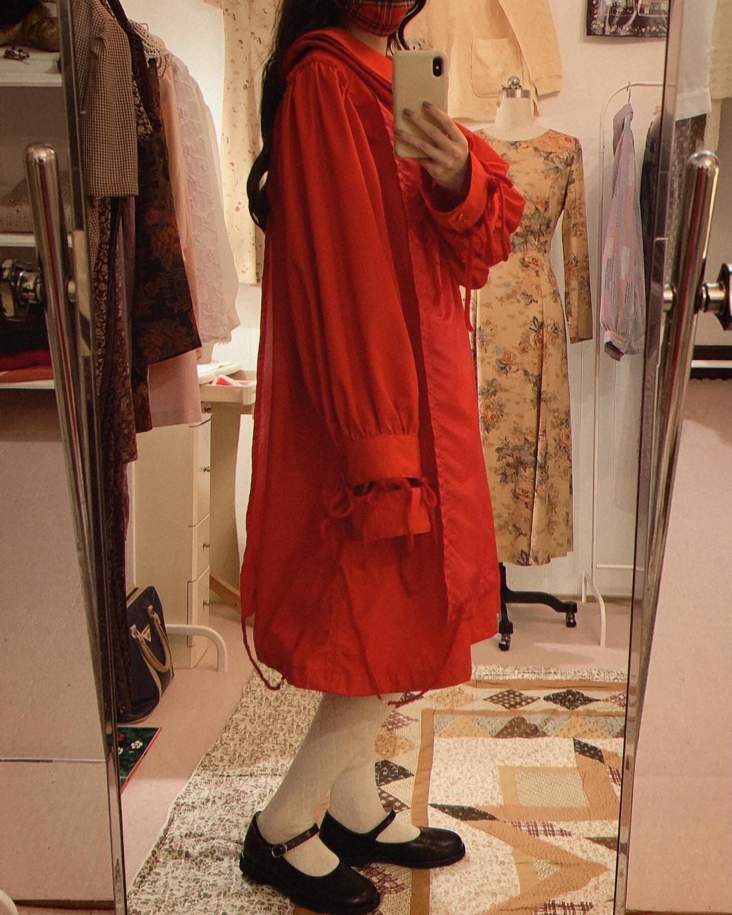 almondpoodle original one-piece 01