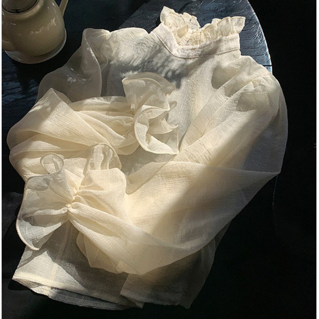 Petal collar sheer lantern sleeve shirt 00299