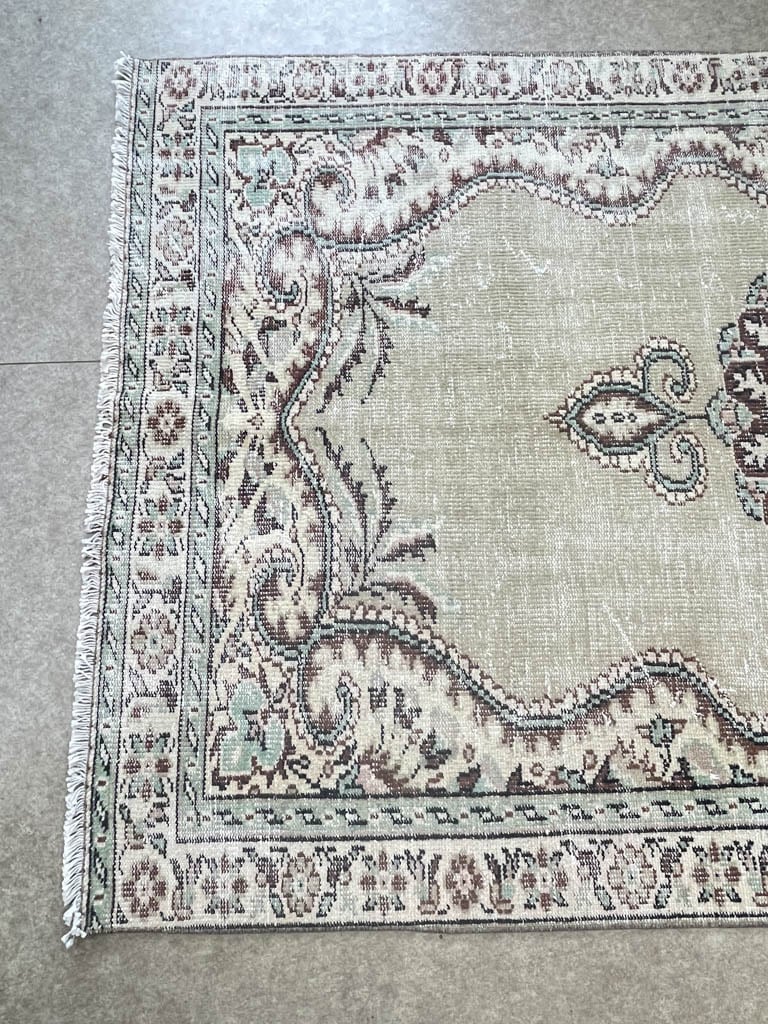 トルコ絨毯 ヴィンテージラグ 154×262cm (TRE2442) | ヴィンテージラグ