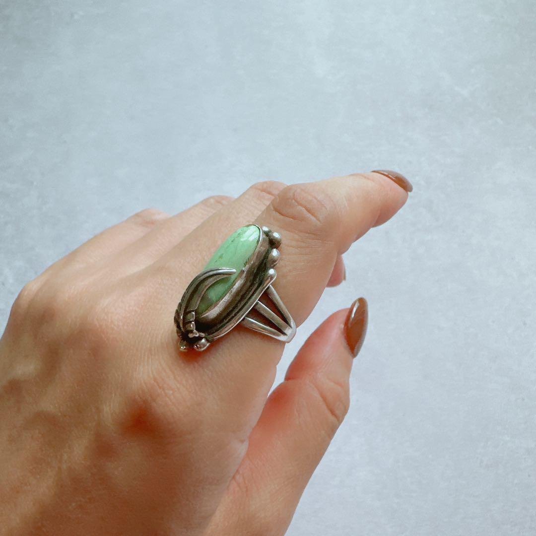 ナバホ　グリーンターコイズ　Sterling リング　大粒　16号 ナバホ グリーンターコイズ Sterling リング 大粒 16号 - メルカリ