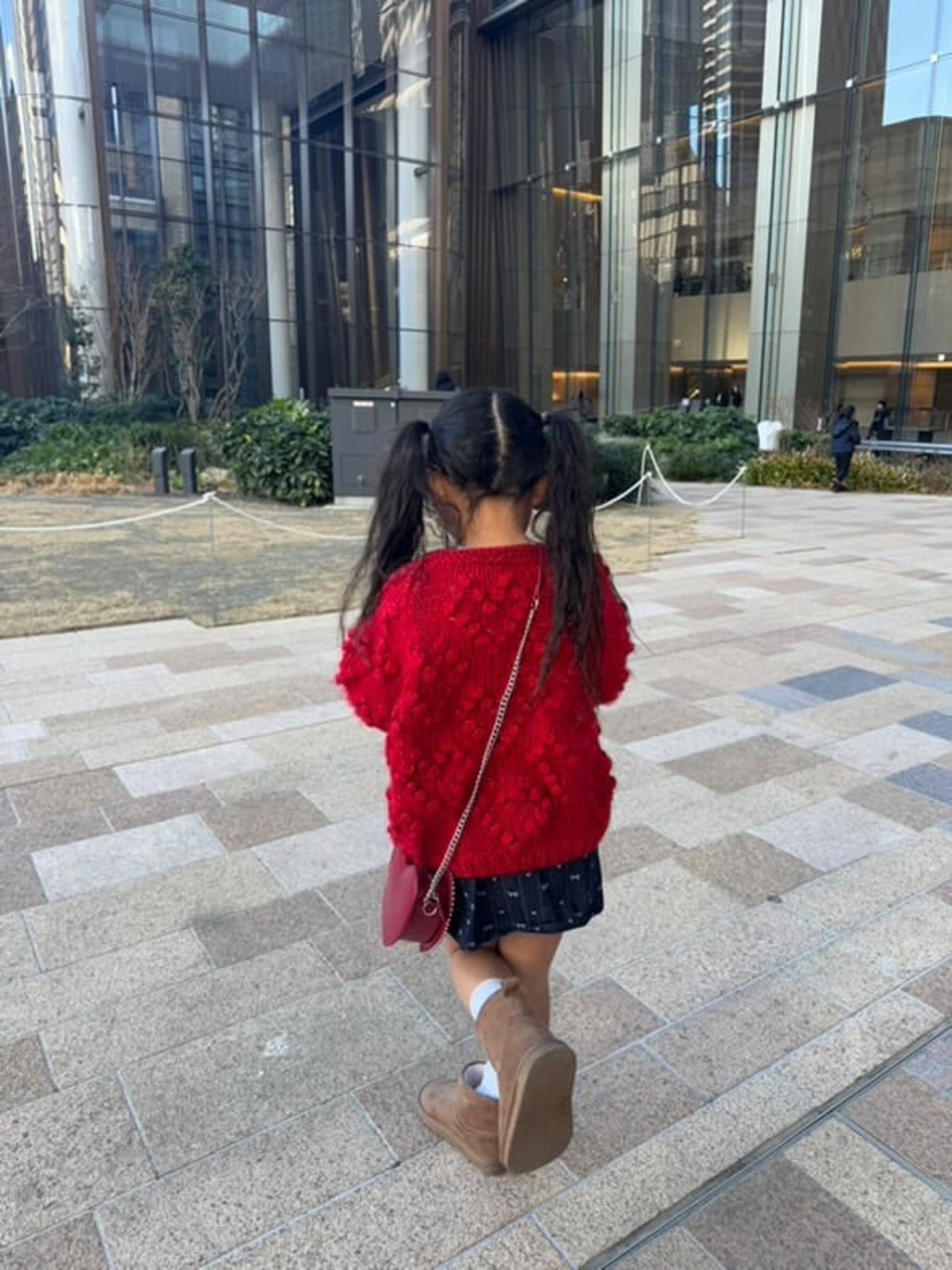 ハートポンポンニットカーディガン　アダルト