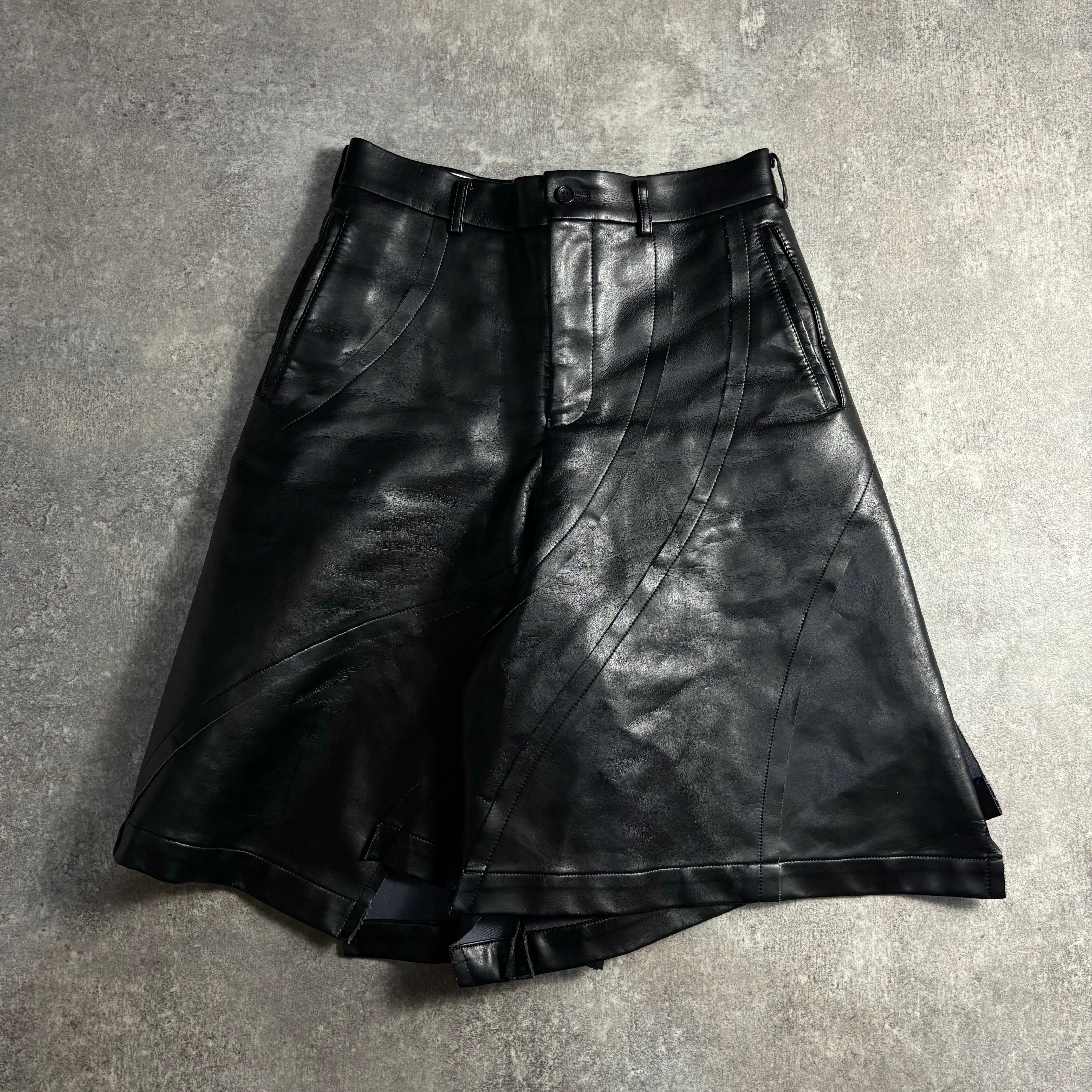AD2018 COMME des GARCONS HOMME レザーハーフパンツ AD2018 COMME des GARCONS HOMME レザーハーフパンツ | LOST