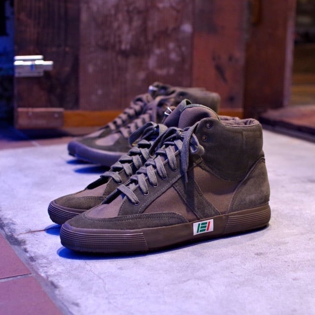 NOS '99&'02 ITALIAN ARMY Training Sneaker / デッドストック イタリア軍 スニーカー | 古着屋 仙台  biscco【古着 & Vintage 通販】