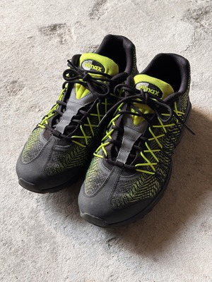 NIKE/AIR MAX 95 ULTRA JCRD/2015年/28.5cm/エアマックス95ウルトラジャガ－ド/ロ－カットスニ－カ－/ブラック/イエロ－/ナイキ