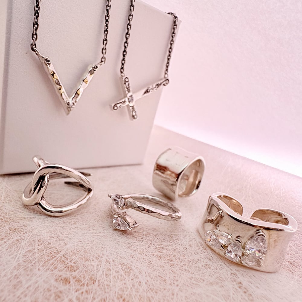 数量限定】【限定品】コイルシルバーリング フリーサイズ ピンキー