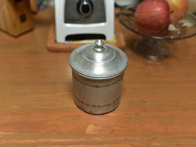 ブリキのキャニスター(B) The フレンチアンティーク