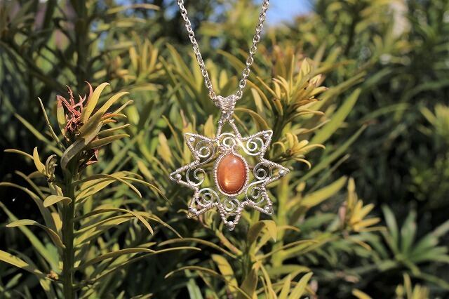 Sunstone silver925 wirewrapping sun pendant