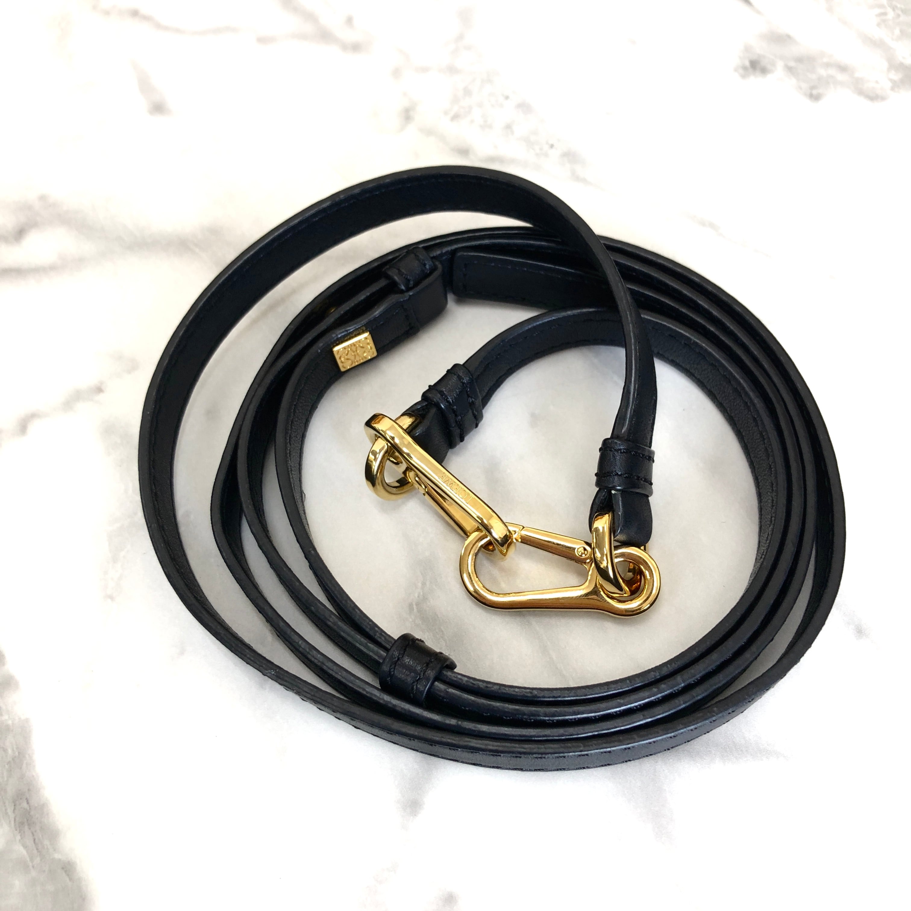 LOEWE ロエベ アナグラム フラメンコクラッチ ナッパレザー 巾着