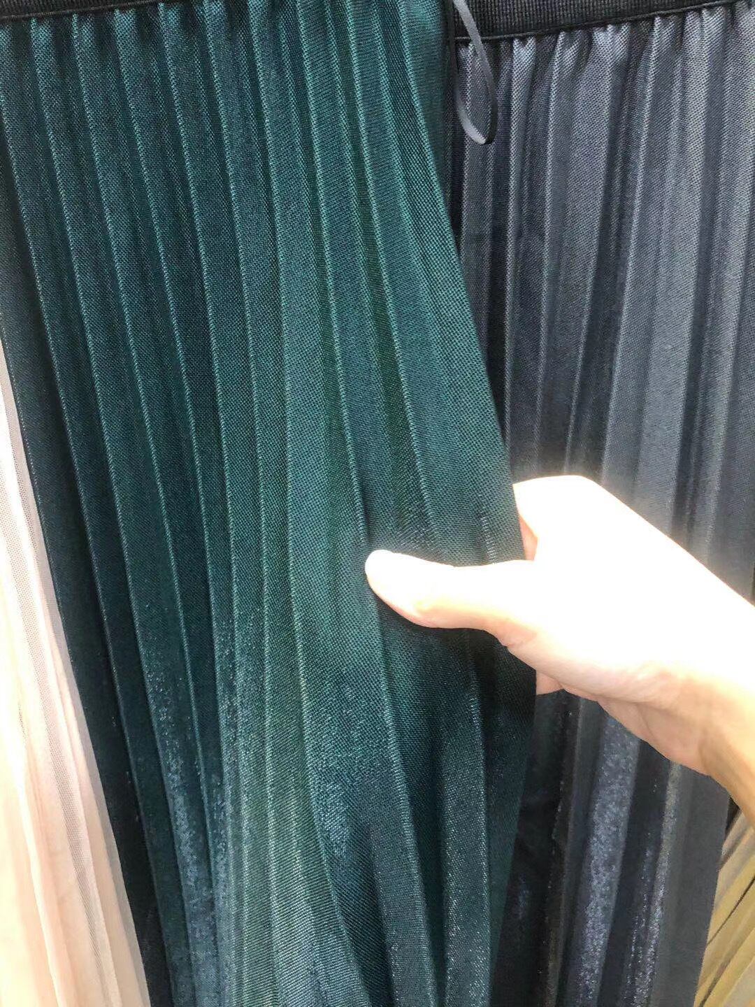 プリーツチュールスカート