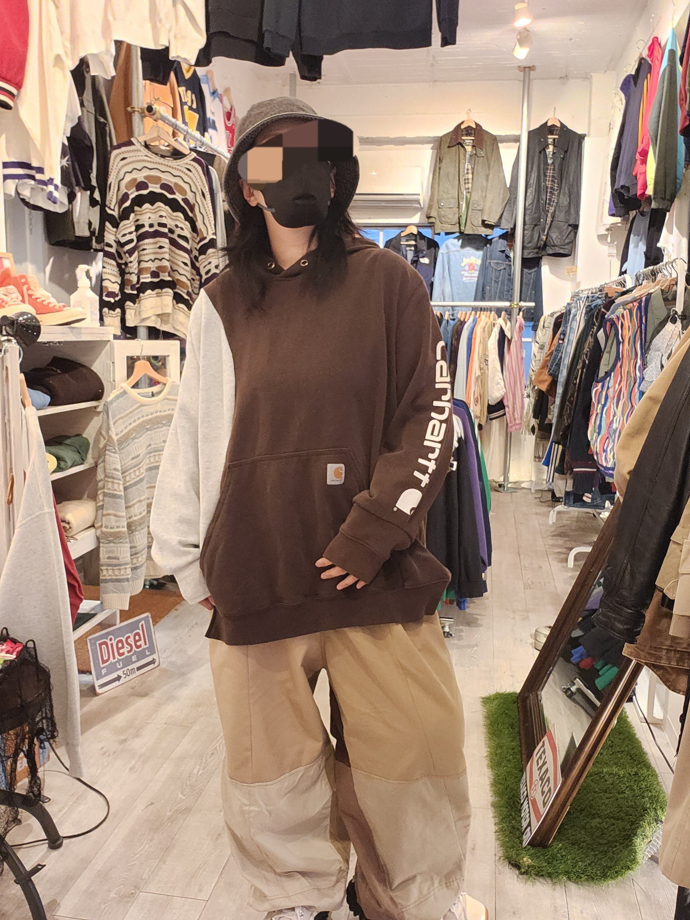 Carhartt ブラウン スウェット 2XL リメイク 人気carhartt ブラウン 