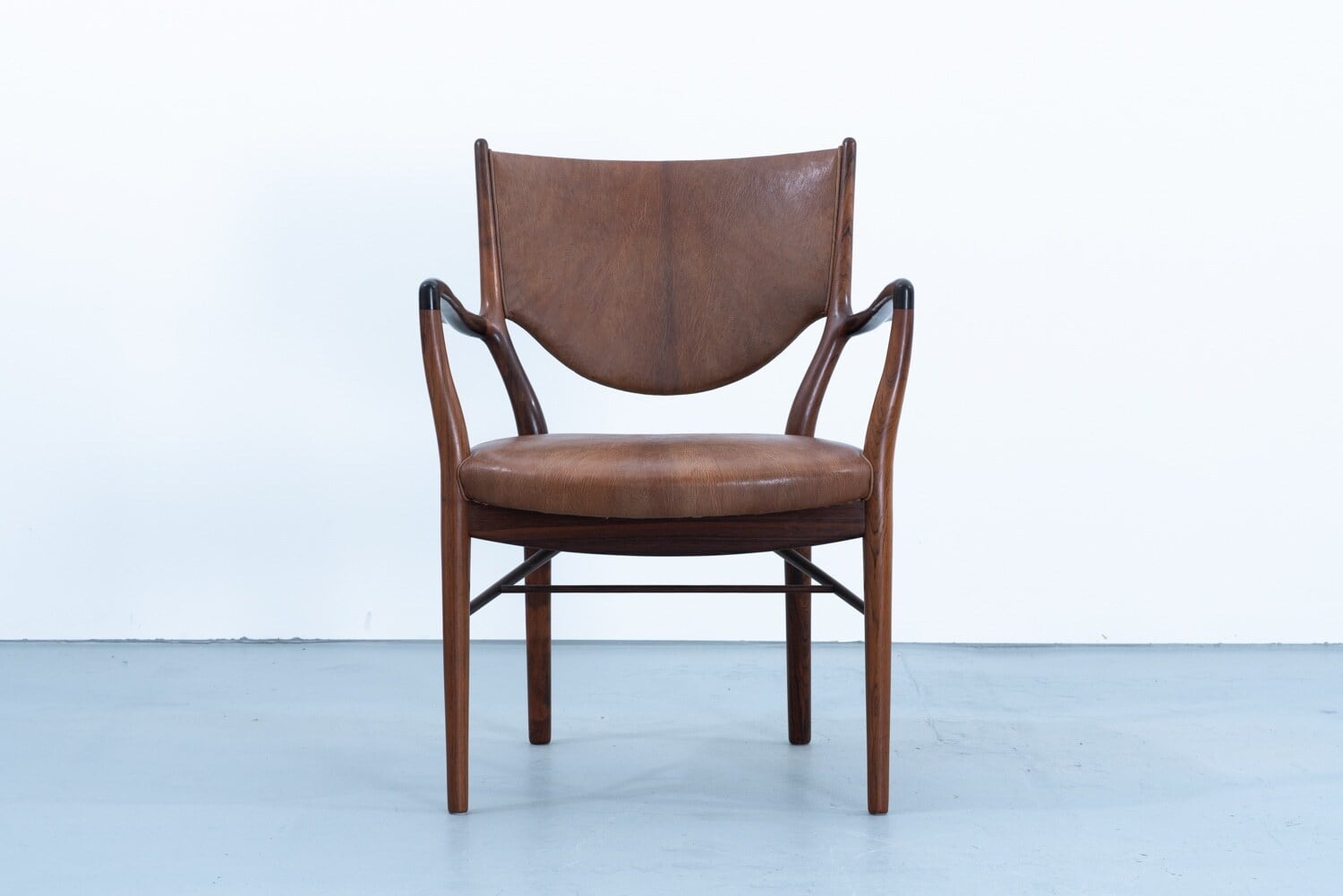 Finn Juhl | NV46 Arm chair | kaikki gallery | 北欧ヴィンテージ家具