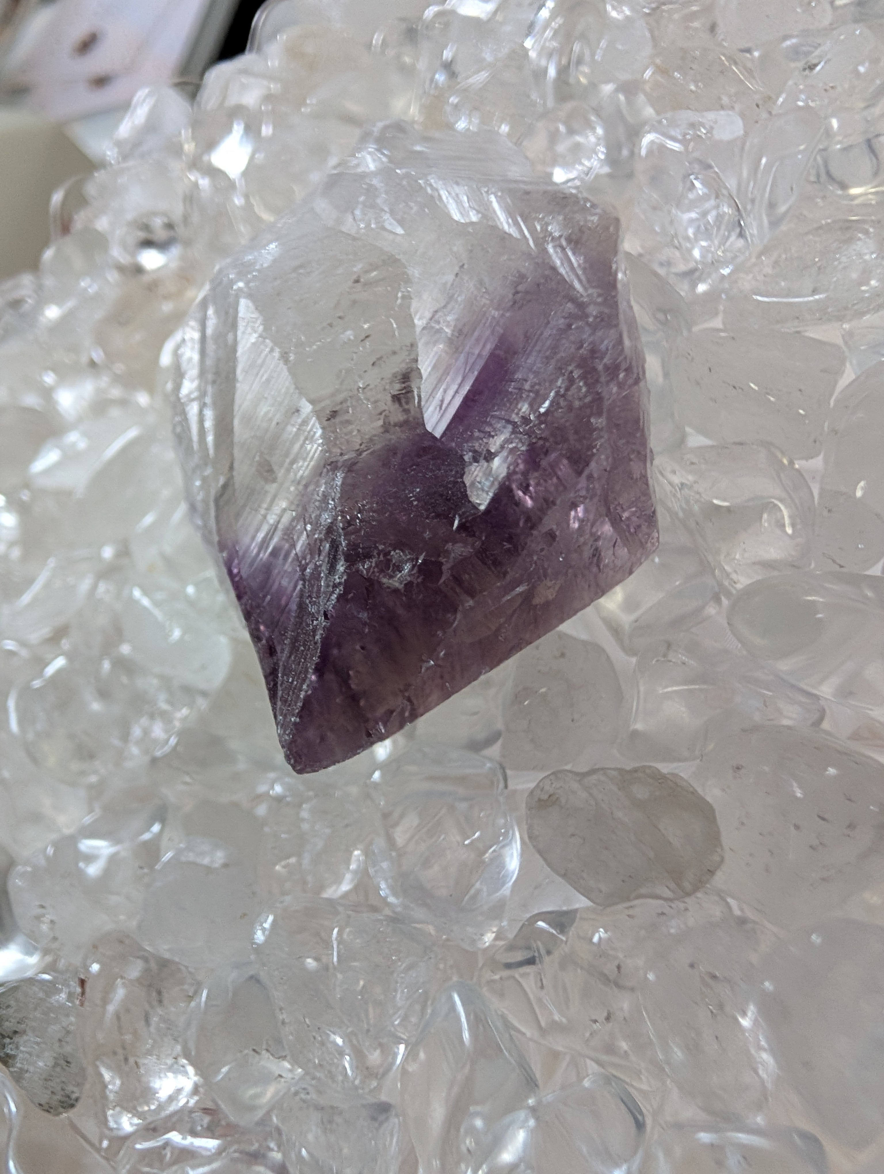ファントム✨ 苺水晶 ストロベリー クォーツ ファイヤー ラフストーン