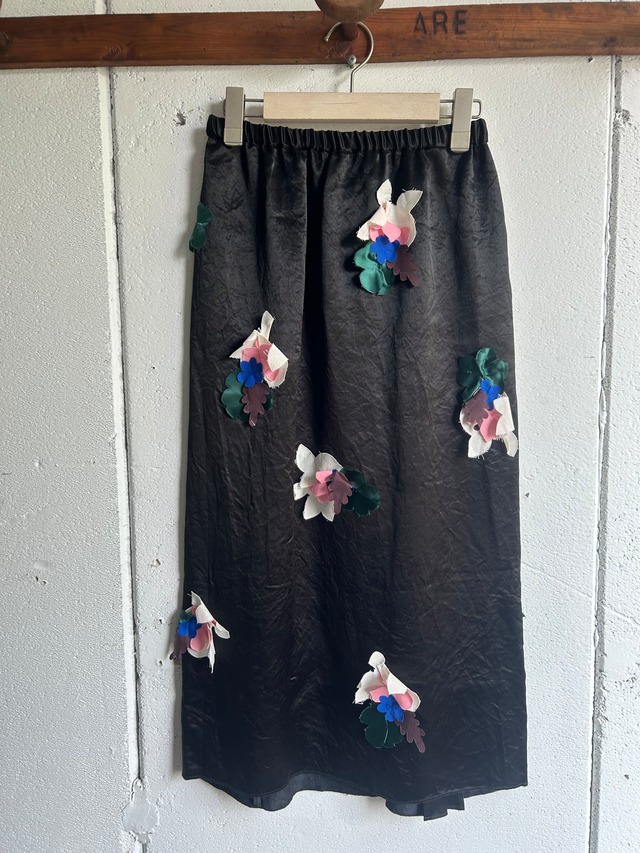 PONTI  floral applique detail skirt