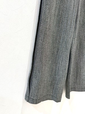 サイドボリュームパンツ