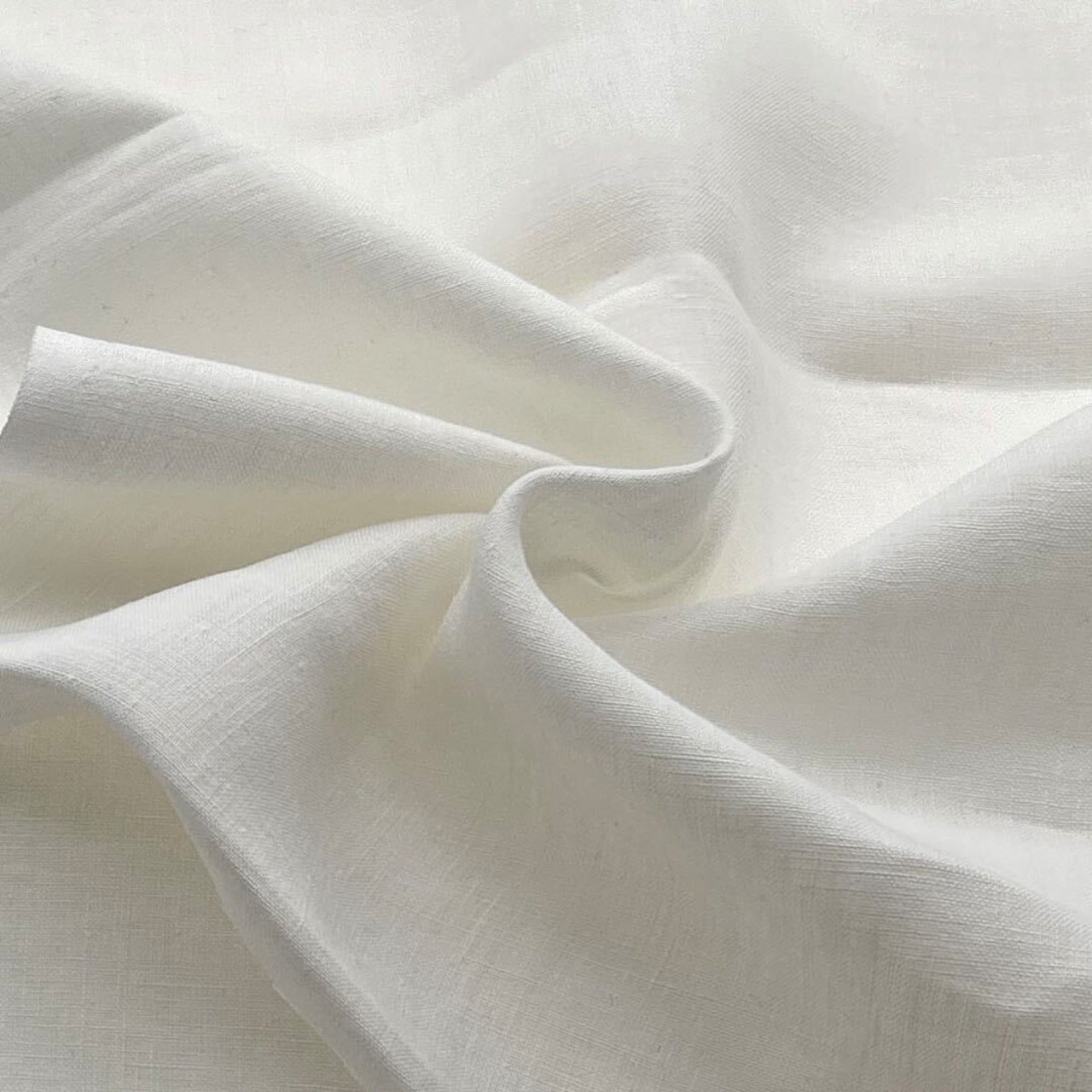 TB926◆2ｍ◆L◆リネン100％スラブ平織り生地◆オフホワイト