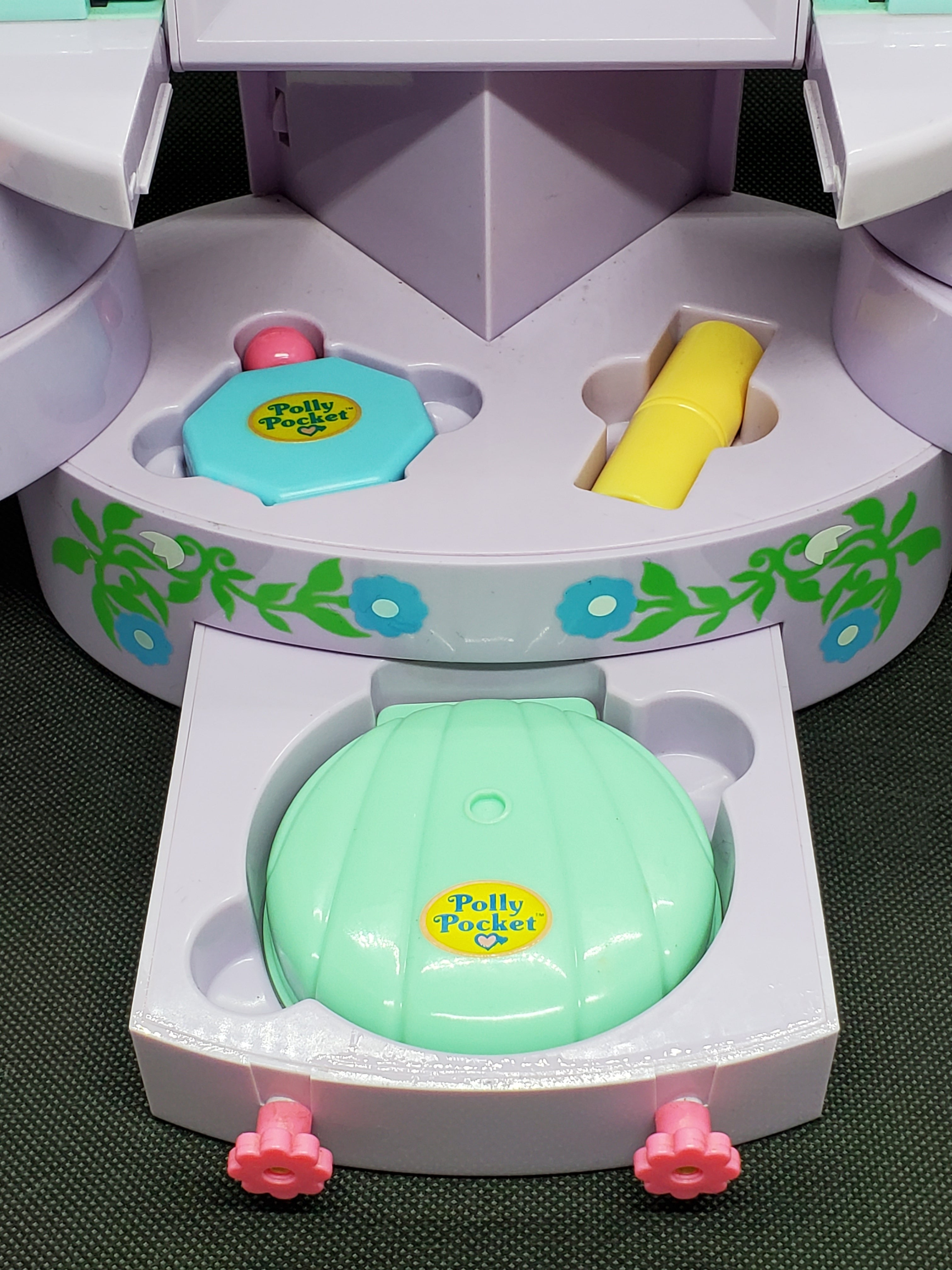 プルアウトプレイハウス 1991年 完品 お化粧セットタイプ