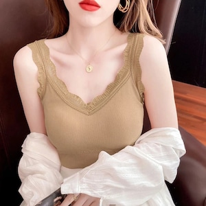カップ付き タンクトップ レディース 春夏 ブラトップ きれいめ 大人 かわいい シンプル 重ね着 インナー トップス おしゃれ カジュアル 大人可愛い 大人女子