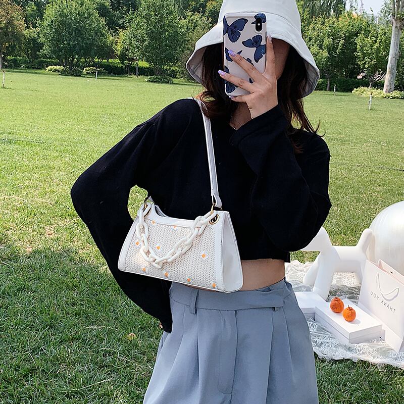 新しい小さなバッグレディースバッグ2020夏新しい流行のファッションチェーンショルダーバッグショルダーバッグ野生の野生の脇の下のバッグ Tiancai_Wing_Bag0445379