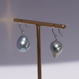 [ wing pearl ] フックピアス