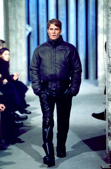 DIRK BIKKEMBERGS ダークビッケンバーグ ベルテッドレザーブーツ 程よく