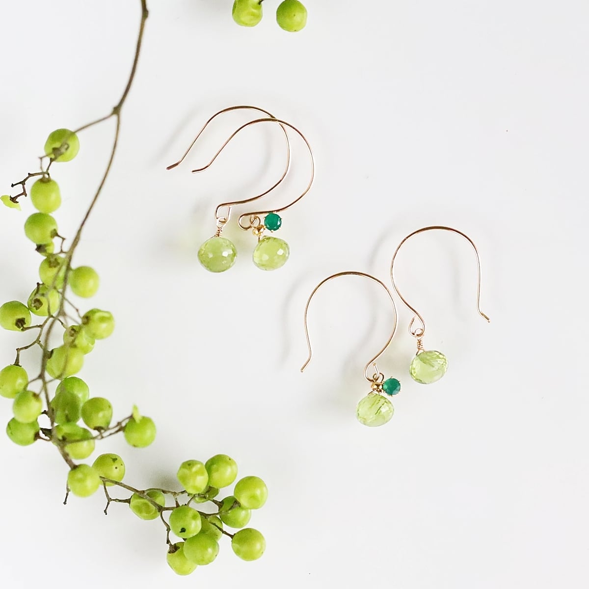 Peridot 宝石のマスカットピアス｜14Kgf｜イヤリング変更可 | Bear's