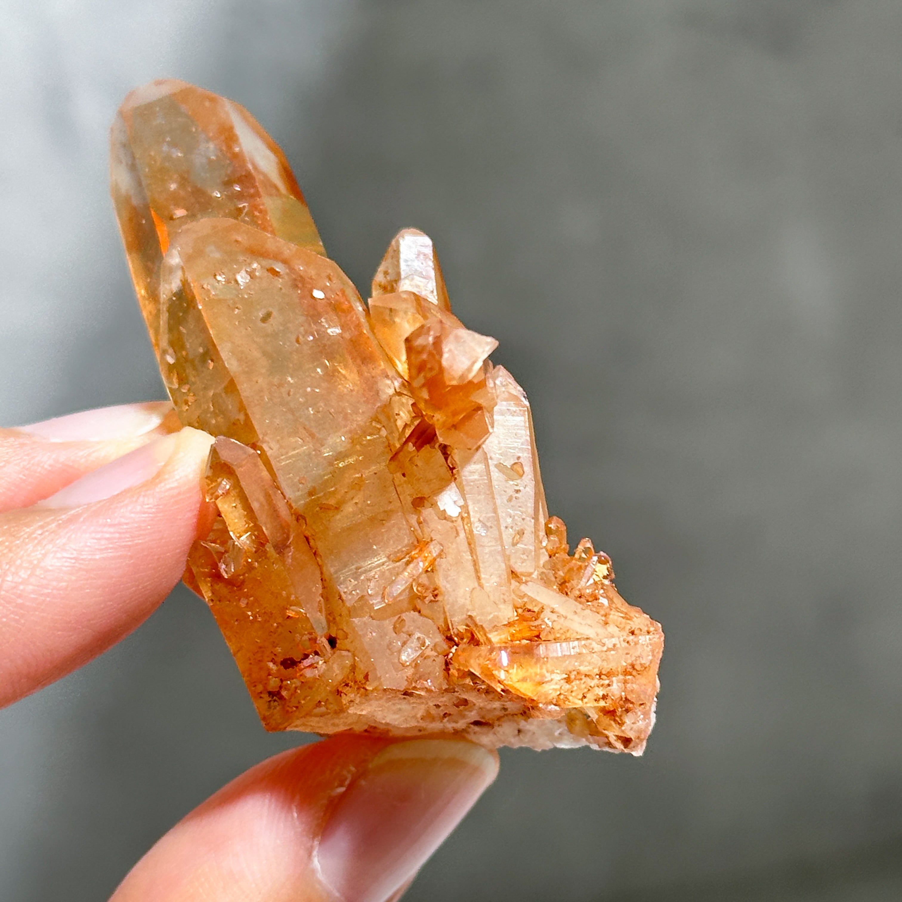 ミナスジェライス産タンジェリンクォーツ クラスター24◇ Tangerine