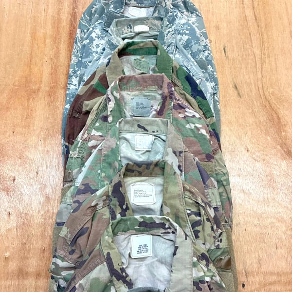 1点物◇実物アメリカ軍デジタル迷彩カモ柄ミリタリージャケット古着