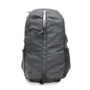 THULE「NANUM」BACKPACK 18L <BLACK>