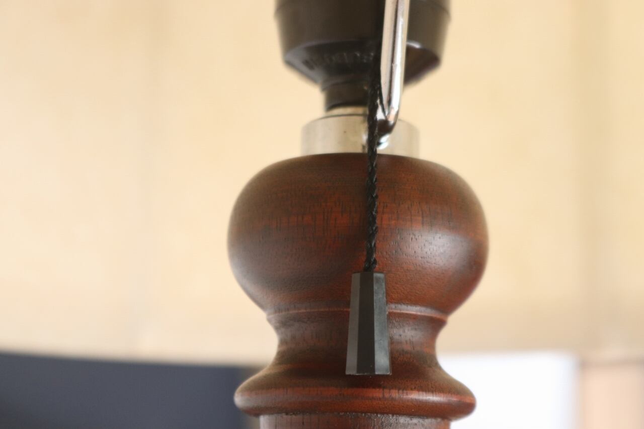 レトロ フロアライト ランプ 照明 クラシカル 布シェード 白 ホワイト