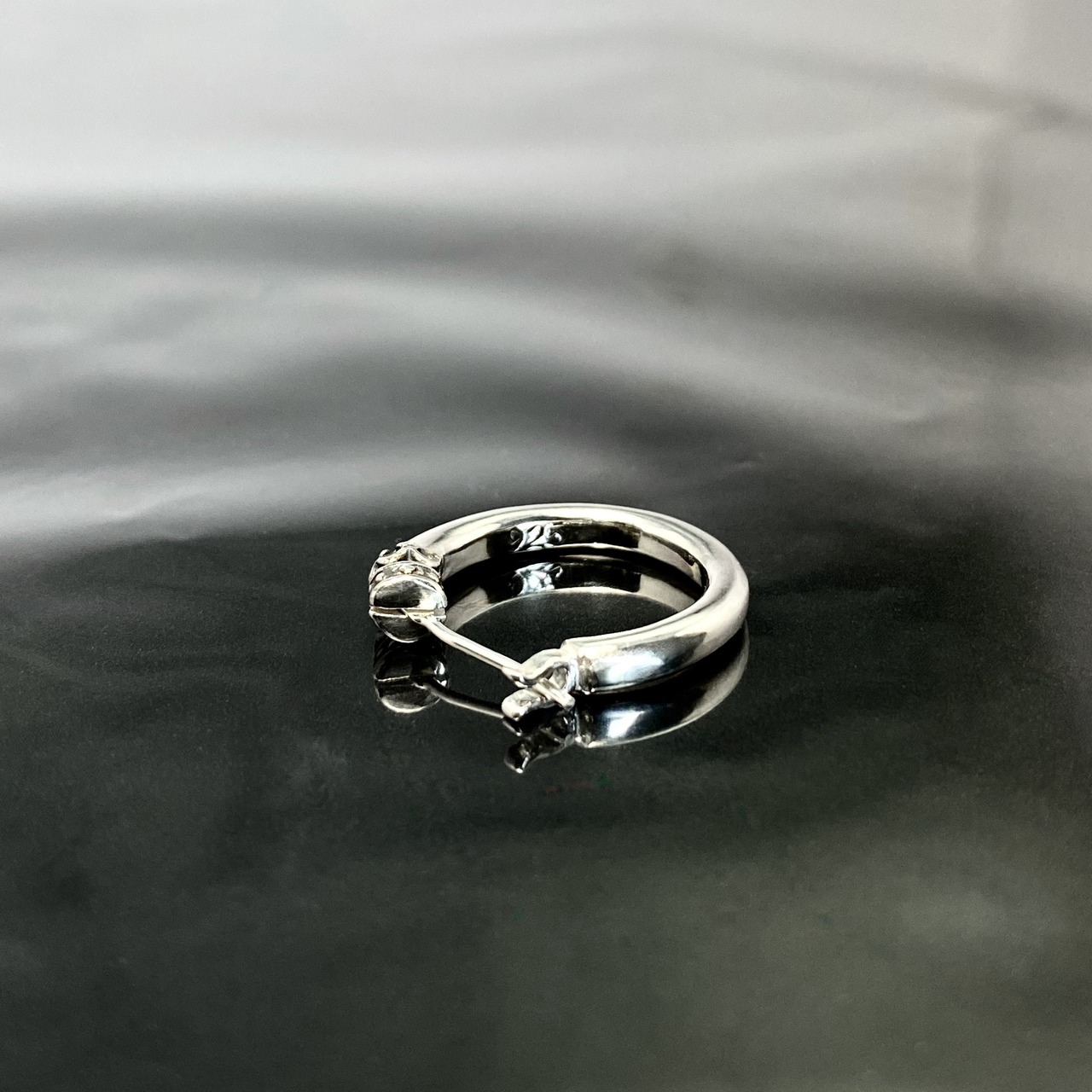 CROWN HOOP [LARGE]  / クラウンフープピアス L
