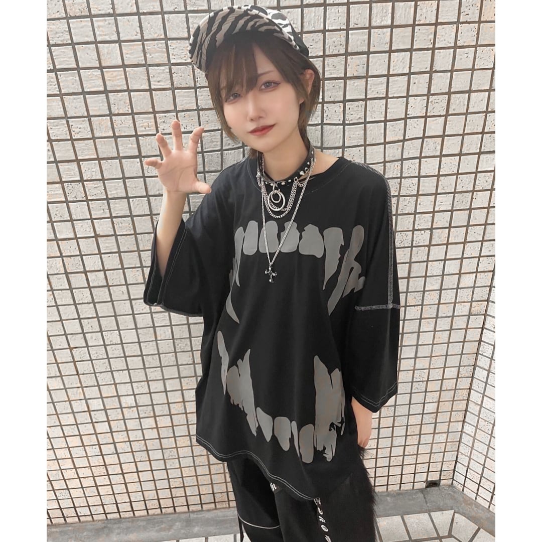 ヴィンテージ ファッション  彫刻 巨大 ブラック デビット・フィッシャー作 GIRLダメージ SUPER BIG Tシャツ | VOLCAN&APHRODITE