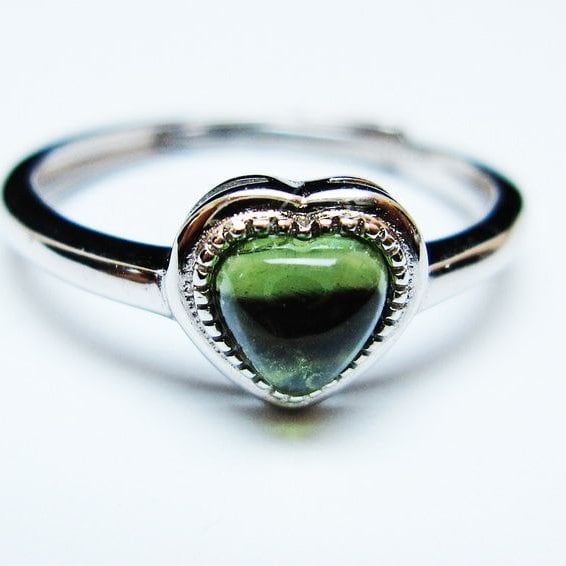 モルダバイト リング モルダウ石 指輪 ハート フリーサイズ 14号 一点物 メール便可 [M便 1/20] 199-582