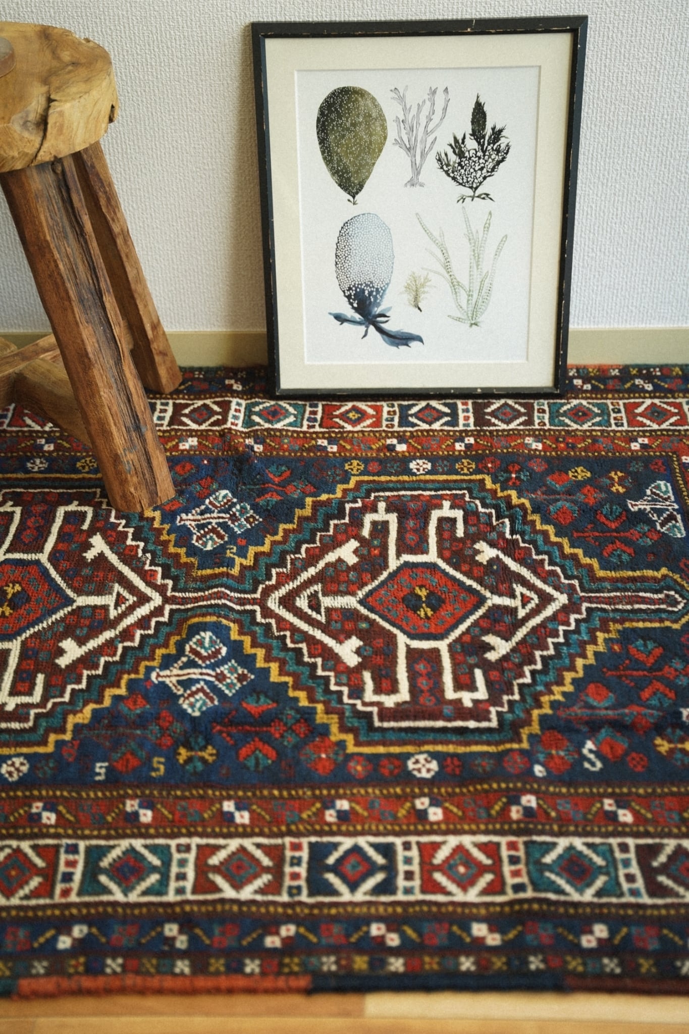 アンティークラグ　トライバルラグ　ハムセ連合 楽園の絨毯」世界のラグマニアに大人気のハムセ連合とは？