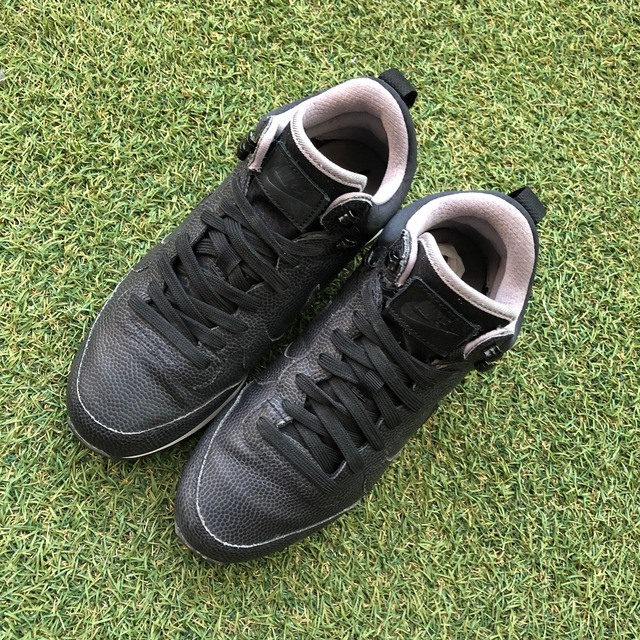 NIKE INTERNATIONALIST MID LTHR ナイキ インターナショナリストミッド 