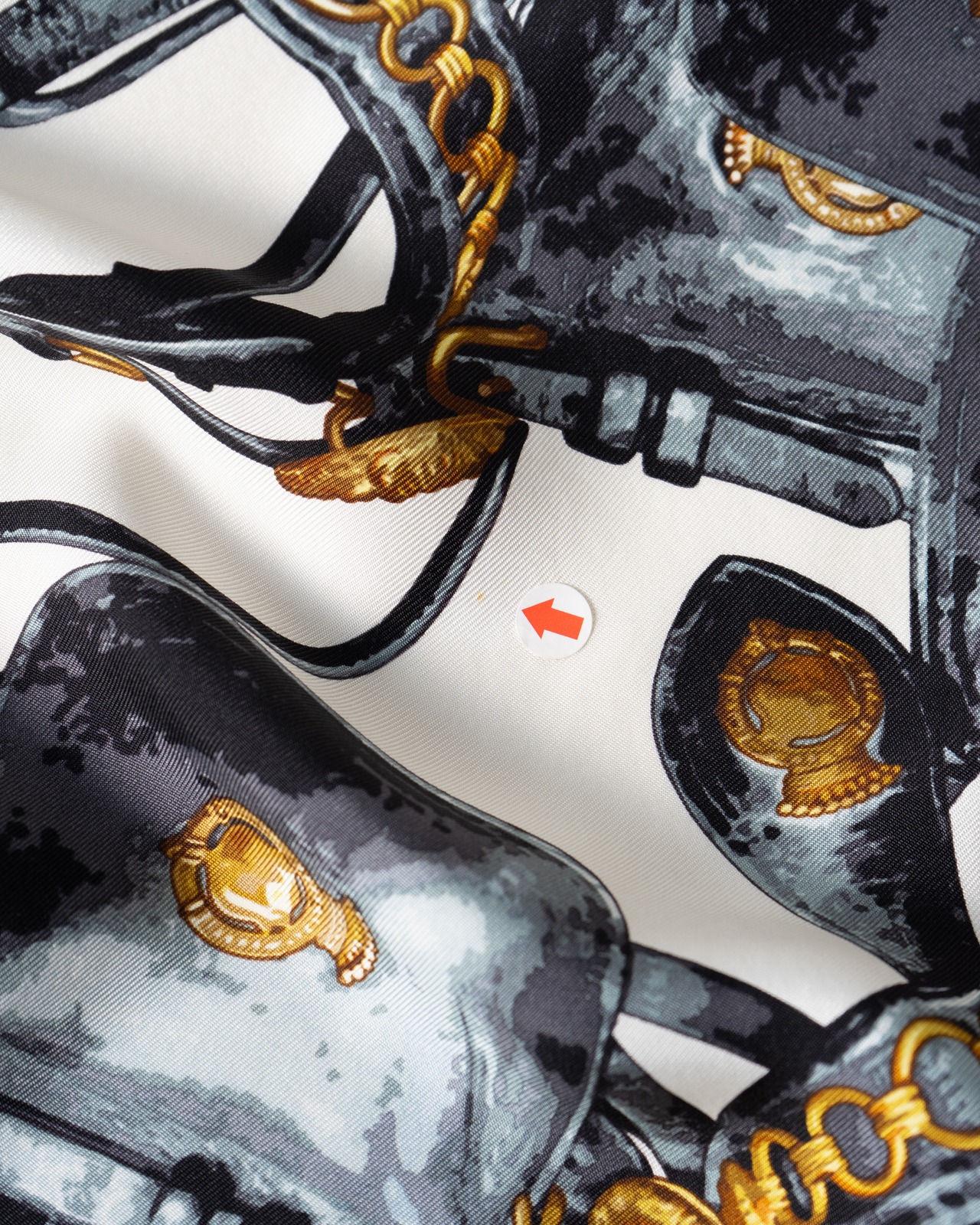 〈Hermès〉Carres 90 Scarf BRIDES REBELLES