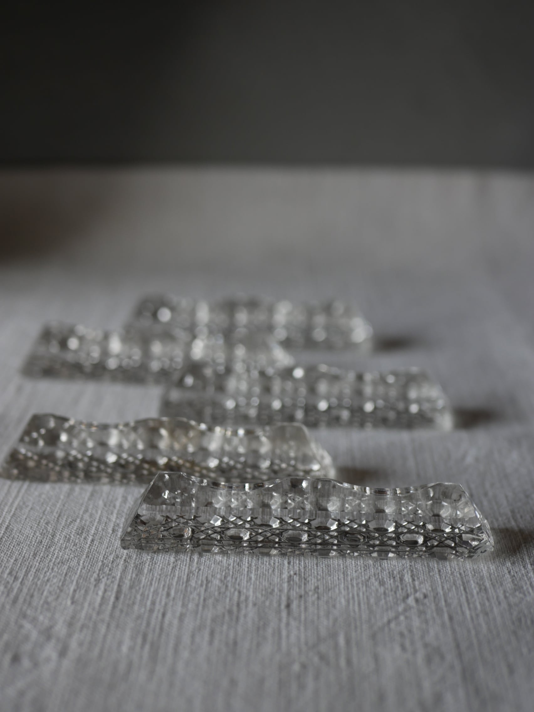 オパリンガラス フラワーベース クリシー フランスヴィンテージ