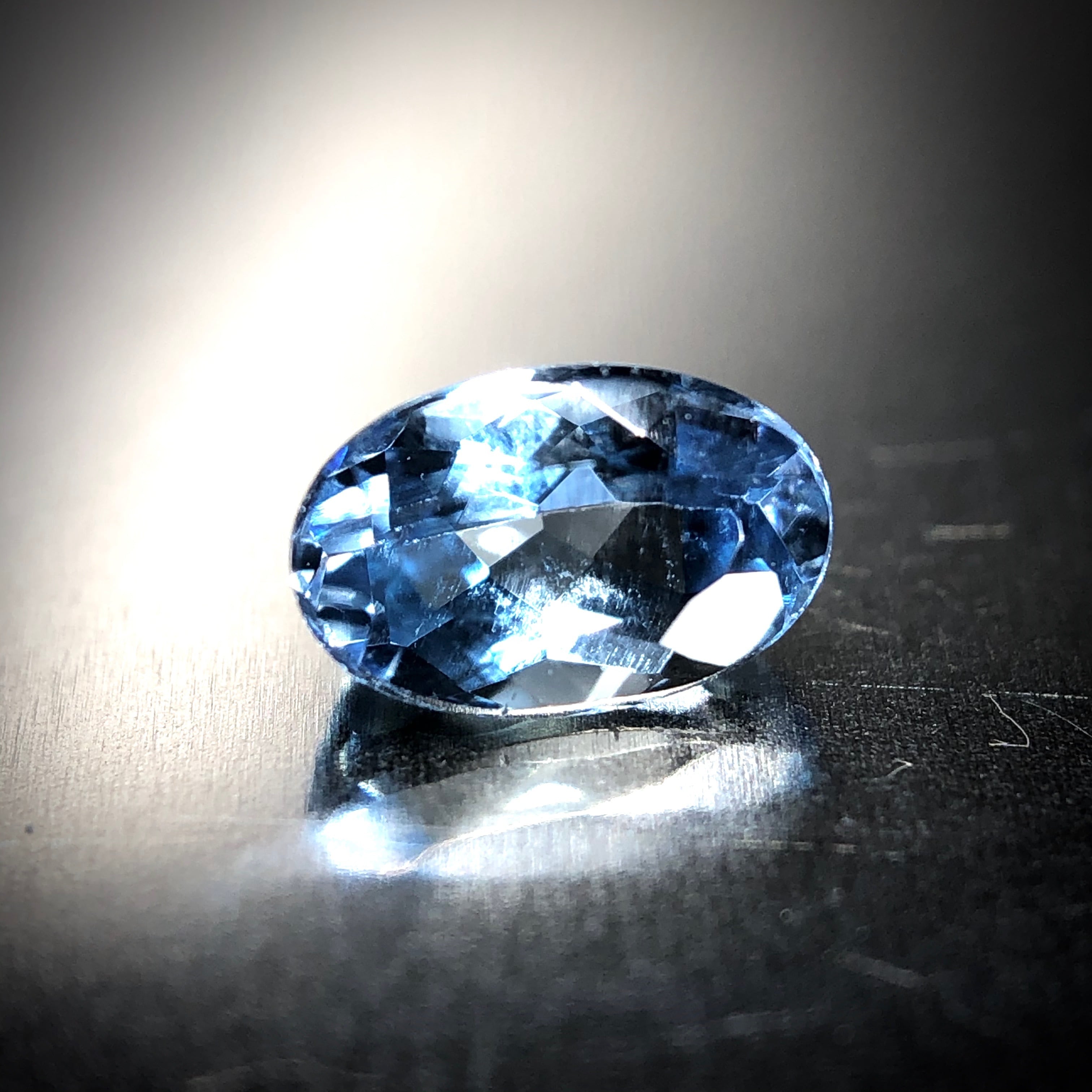 魅惑のサンタマリアカラー 0.37ct 天然アクアマリン | Frederick’s Gems&Jewelry powered by BASE