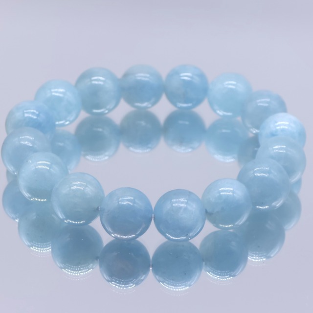 [3月の誕生石]アクアマリン 12mm 手首15cm